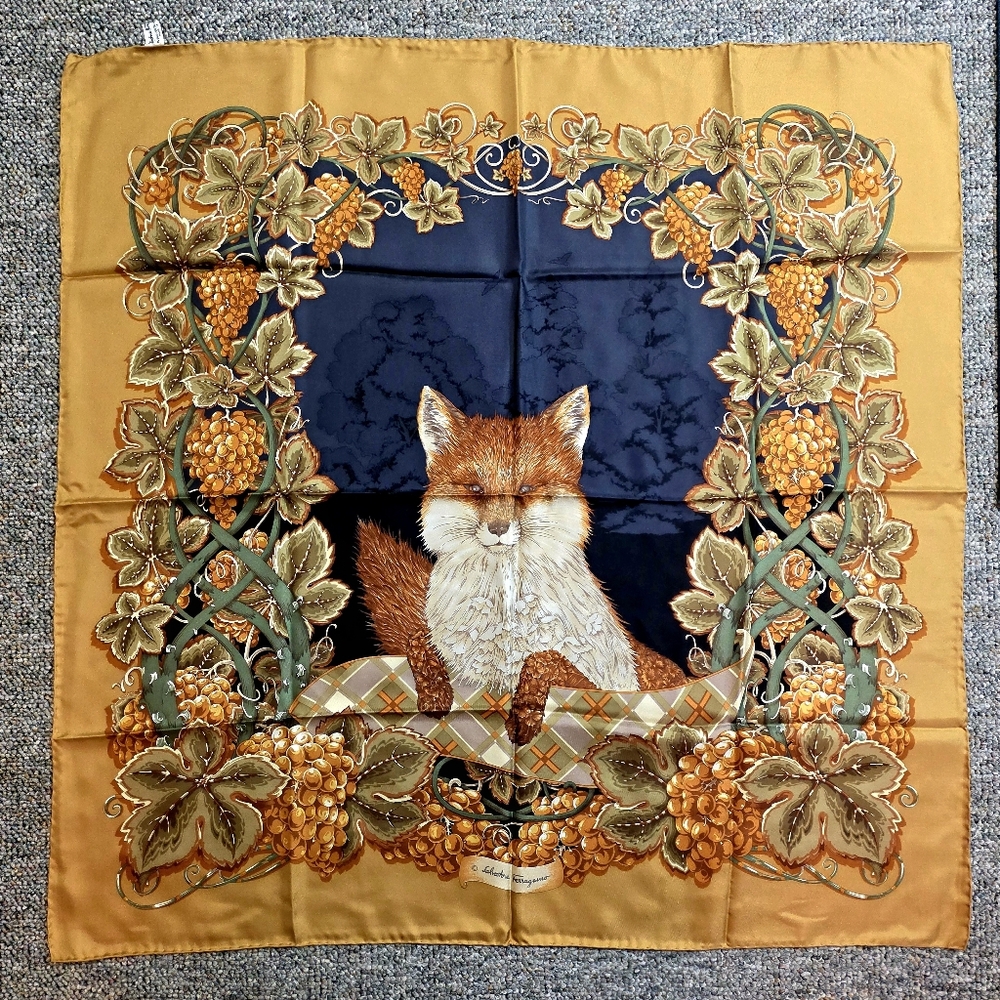 Authentic Salvatore Ferragamo Gold "Fox & Grapes" Silk Twill Scarf RARE